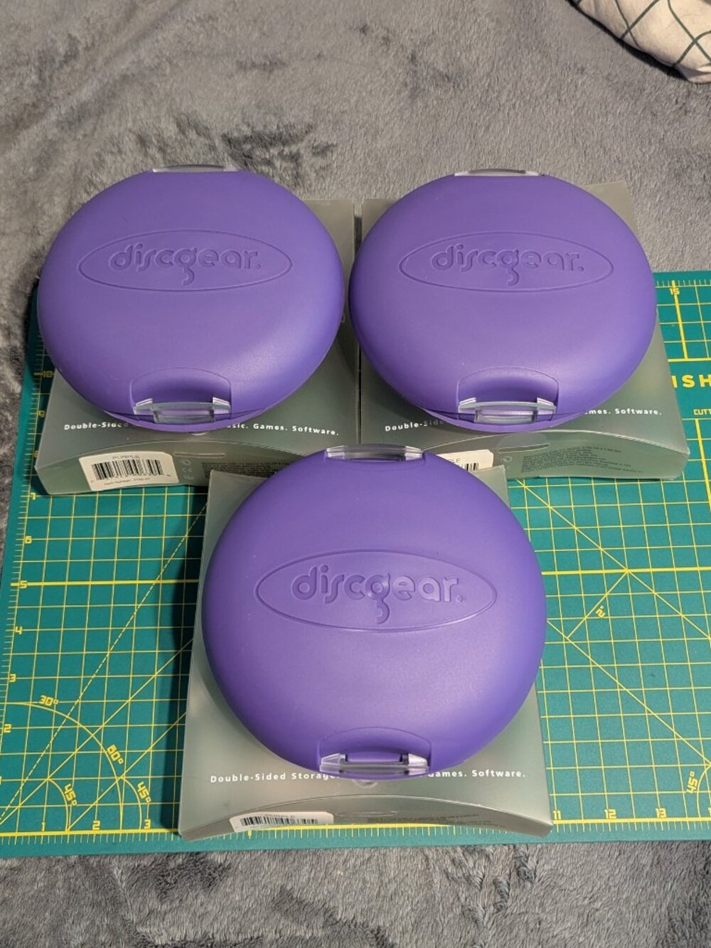 Discgear 20 CD DVD Case x3 purple